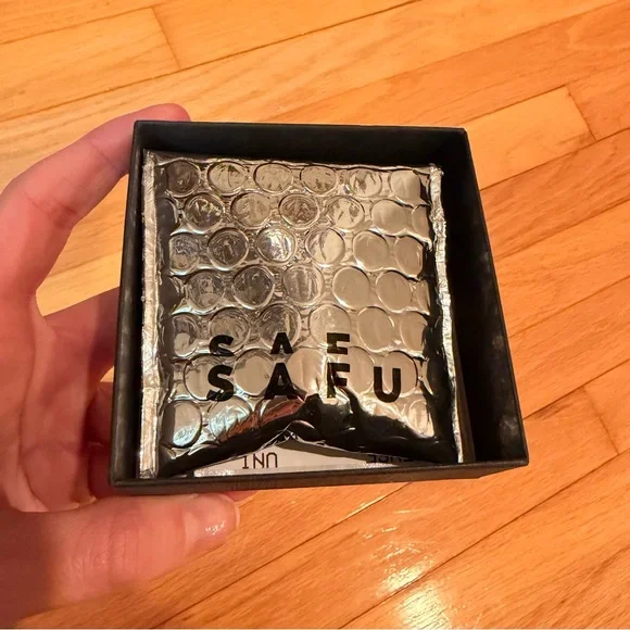 SAFSAFU Single Earring - Picture 4 of 8